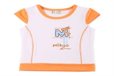 大眼猪童装 呵护童真，点亮童年